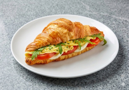 Karışık Yumurtalı Kruvasan